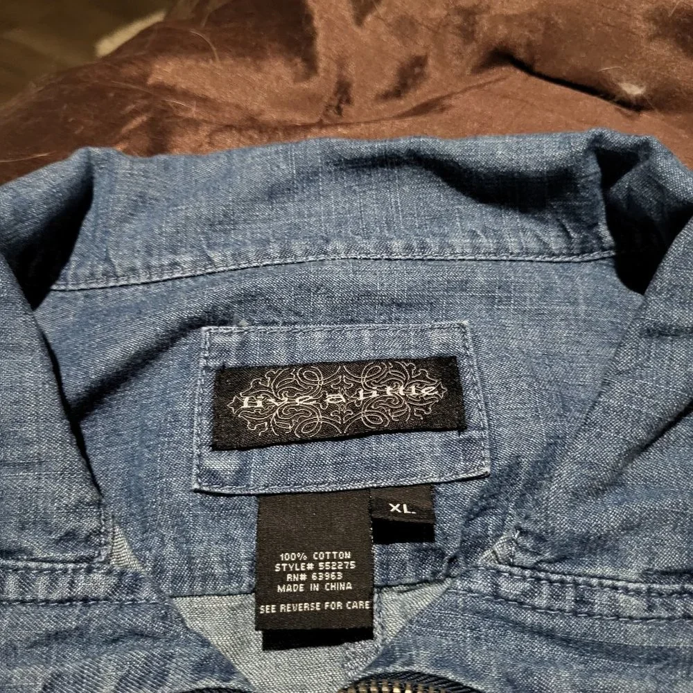 Denim jacket, lightweight with embroidery - Picture 2 of 3